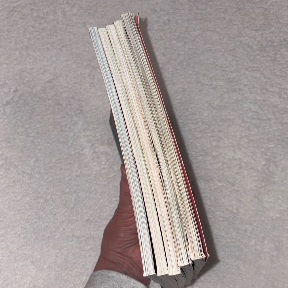 Princess in Black Book Set - 1-4 and 9 chapter books - Picture 8 of 10